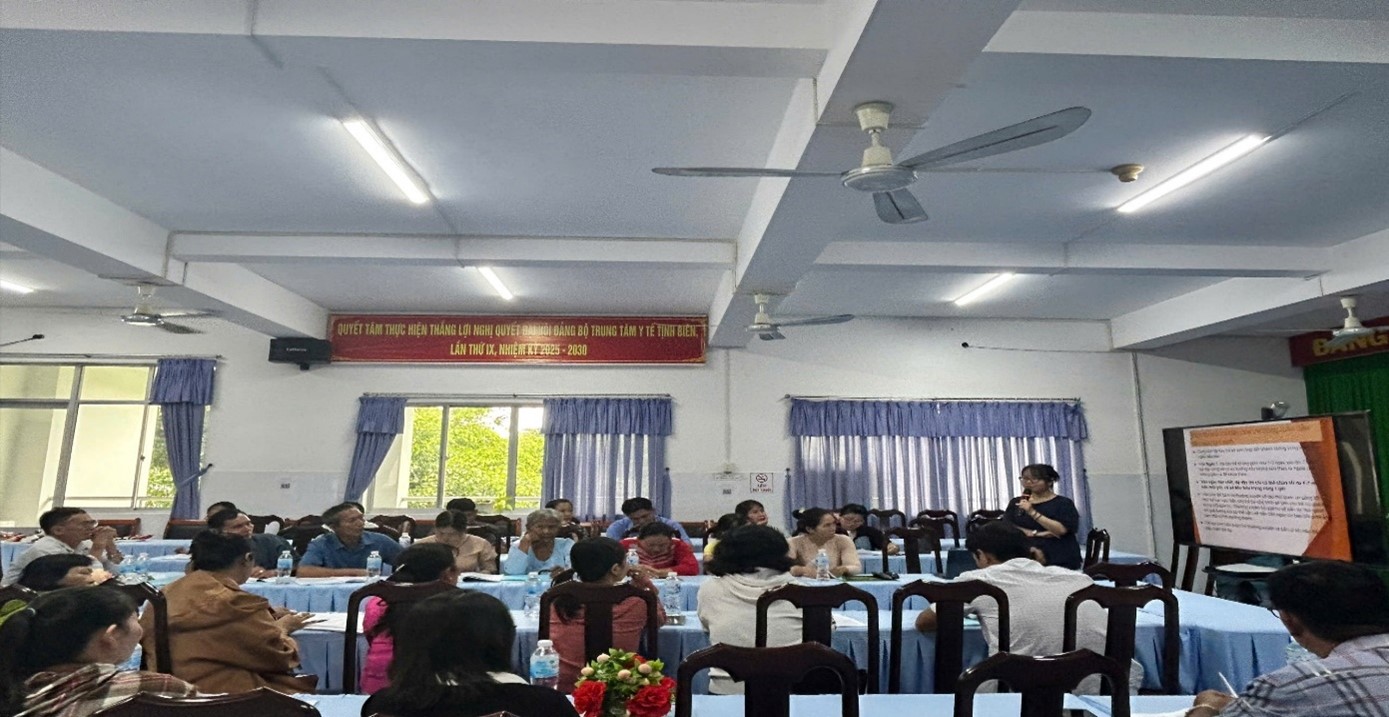 tap huan ba me tre em 2