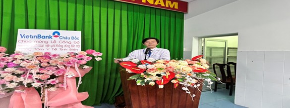 LỄ CÔNG BỐ TRIỂN KHAI THANH TOÁN VIỆN PHÍ KHÔNG DÙNG TIỀN MẶT VÀ TRAO GIẢI HỘI THI TAY NGHỀ BÁC SĨ, ĐIỀU DƯỠNG, NỮ HỘ SINH GIỎI NĂM 2025 TẠI TRUNG TÂM Y TẾ TỊNH BIÊN LỄ CÔNG BỐ TRIỂN KHAI THANH TOÁN VIỆN PHÍ KHÔNG DÙNG TIỀN MẶT VÀ TRAO GIẢI HỘI THI TAY NGHỀ BÁC SĨ, ĐIỀU DƯỠNG, NỮ HỘ SINH GIỎI NĂM 2025 TẠI TRUNG TÂM Y TẾ TỊNH BIÊN